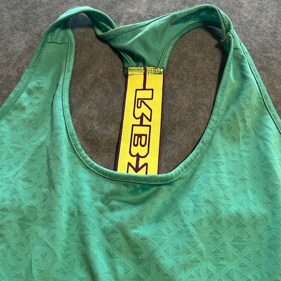 Tank top - Picture 3 of 5